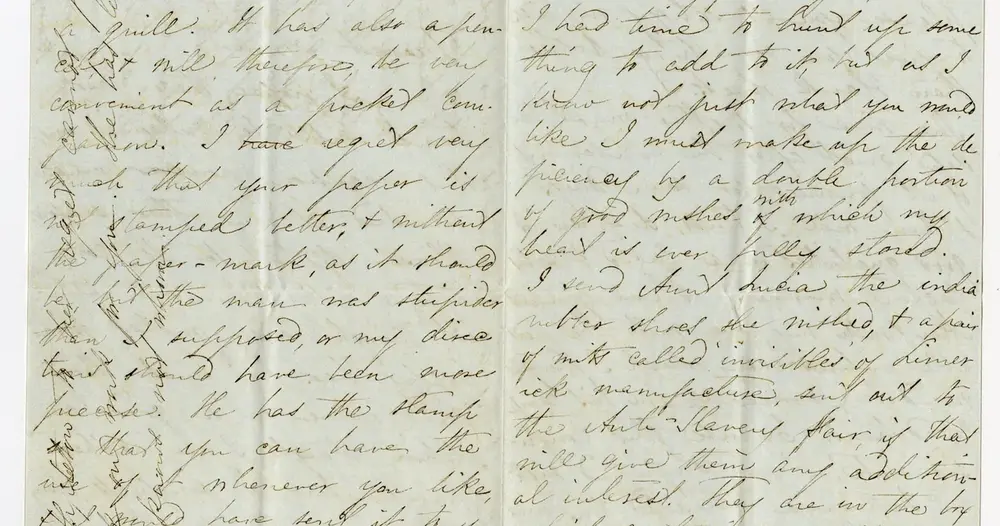Carta manuscrita antiga em tinta escura com caligrafia cursiva